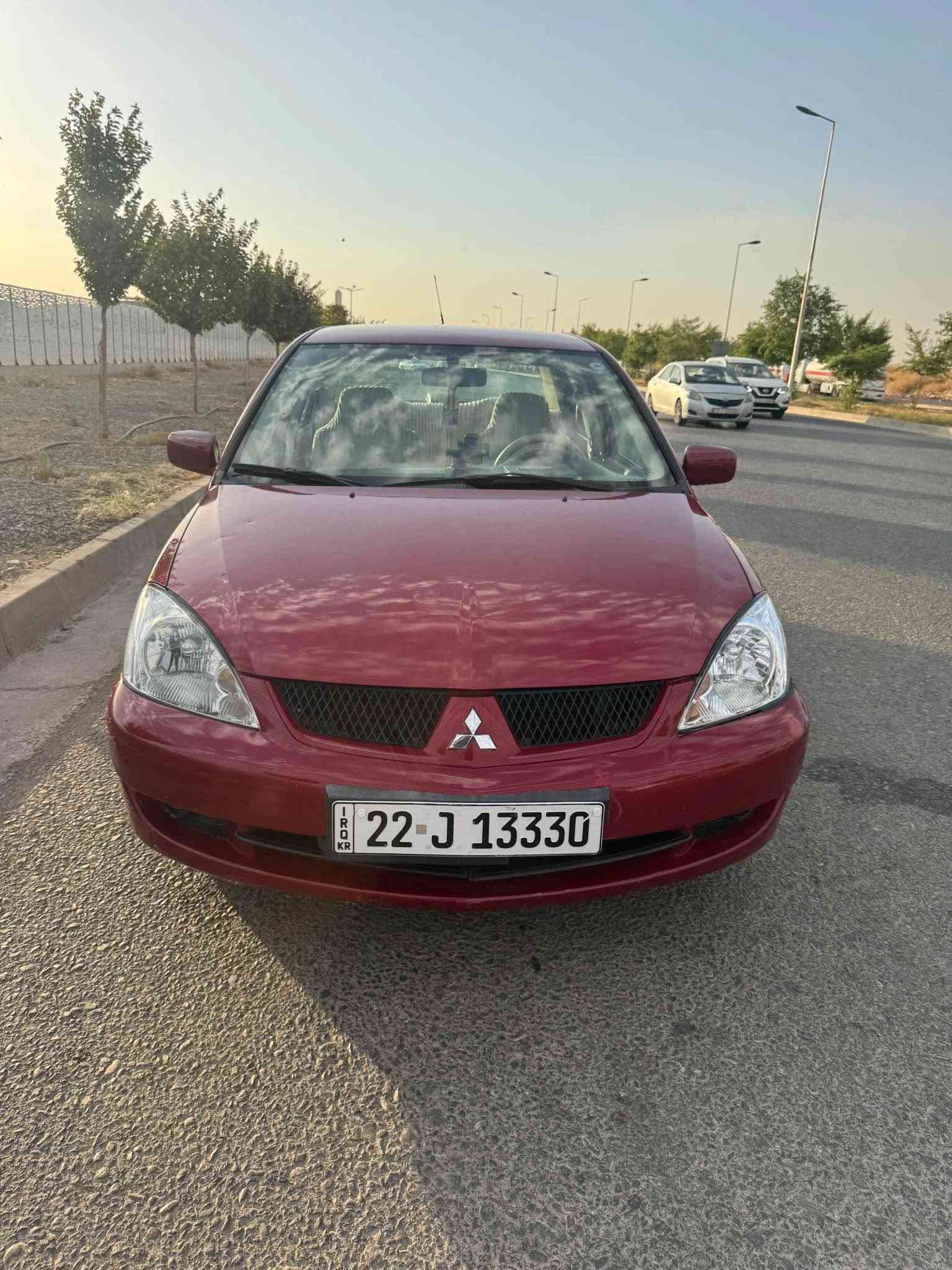 لانسەر ٢٠٠٨ مەکینە گەورە ناو زەرد 
سەنەویی تا ٢٠٣١ نوێیە تحویل خرامە بەشەرت 
فول مواسەفات ٥ ویل کەپ دەسک نیکل تۆماتیک تبرید لەسەر سویچ و سویج کۆنترۆل 
دوو پارجەی بۆیاخە بێ ناوو 
١٠ رۆژە جوار تایەی لۆکم بۆ بەستوە 
جرکەو ١٠٠ دۆلار بشکینە 
یەک دینار مەسرەفی نییە 
لایتی زینۆنی بۆ بەستراوە 
هەموو گیانی لەسەر شەریکە ماوەتەوە 
دەحامی بۆ دەحامی بەشەرت 
هەزەیی تا ٢٠٢٧ نوێیە 
هی مالی خۆمە سەیارەکە گەر مشتەری نیت تکایە تیل مەکە 
شوێن : هەولێر 
*********** رانية, السليمانية
