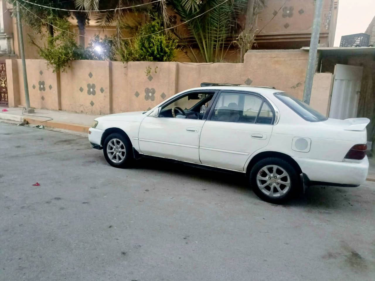 كورلا موديل 93 للبيع مكانهه ديالى المقدادية
السياره بسمي والسنويه لل31
هزه لل11
رقم نكليزي 
شرط لا صرف ولا تبخير
السعر 39 بدون معامله 
***********
