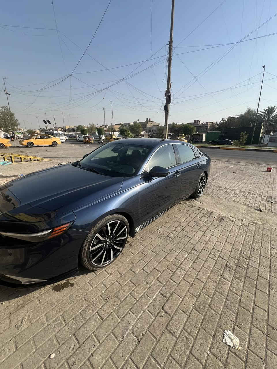هوندا اكورد هايبرد
موديل 24
تورنك يعني فول مواصفات
ماشية 35
حادثهة بنيد صبغ وجاملغ بارد
ويل كب 
تخم تاير جديد
رقم بغداد
السعر 20000
العنوان بغداد
***********
