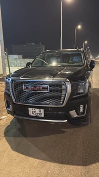 جمسي Denali كفاله من الشخط ماشيه 70الف 2024  07735587645
