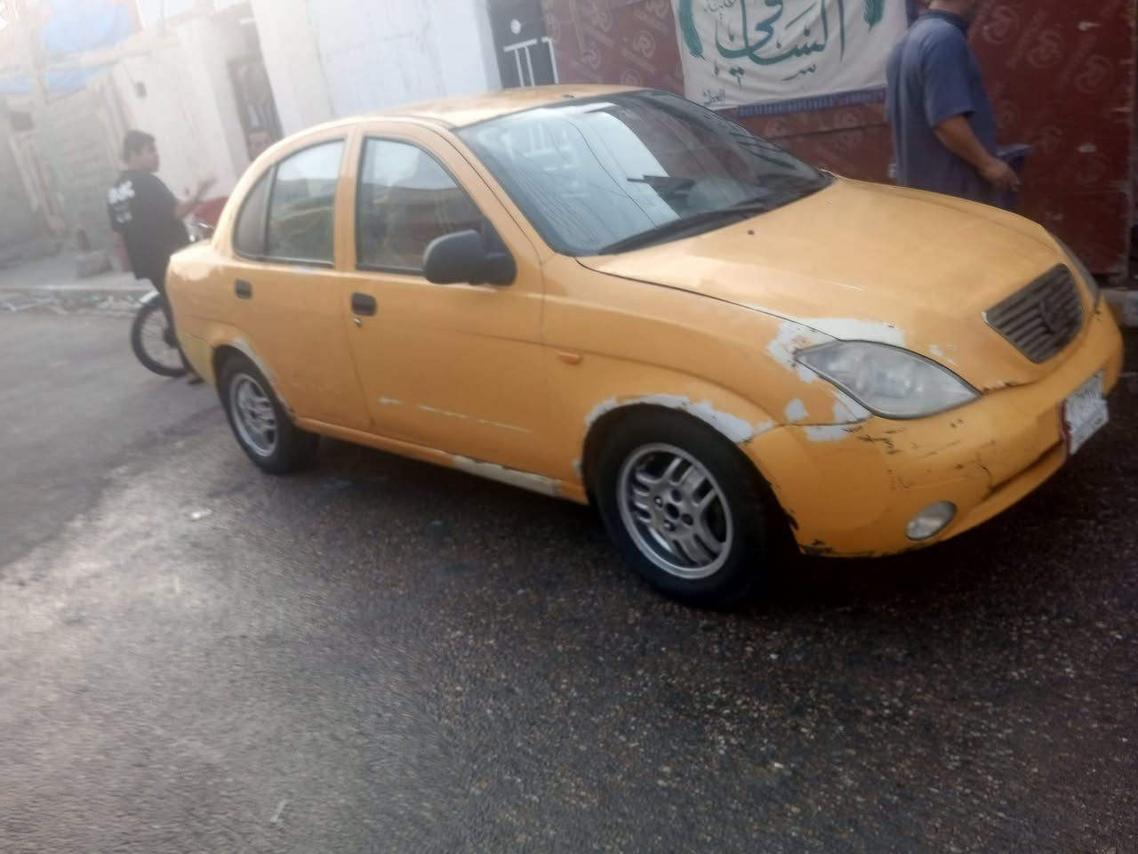 سلام عليكم
طيبه مديل 17 
مكينه كير جاهزات 
بدي نضيف بدون ضربه 
حداديه 60%
سنويه منتهيه من 2022 راعيه موجود 
مكاني البصره حيانيه لسعر 23
***********
