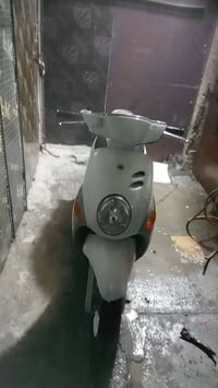 شباب فله البيع مروس هم ترهم بيه كهربائت  ضفيره بس دراجه تخبل كشرها مكي...