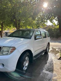 للبيع نيسان باتفندرموديل 2008محرك كيرصدرتبريدكله جديدمكينه 4000تبريد3ق...