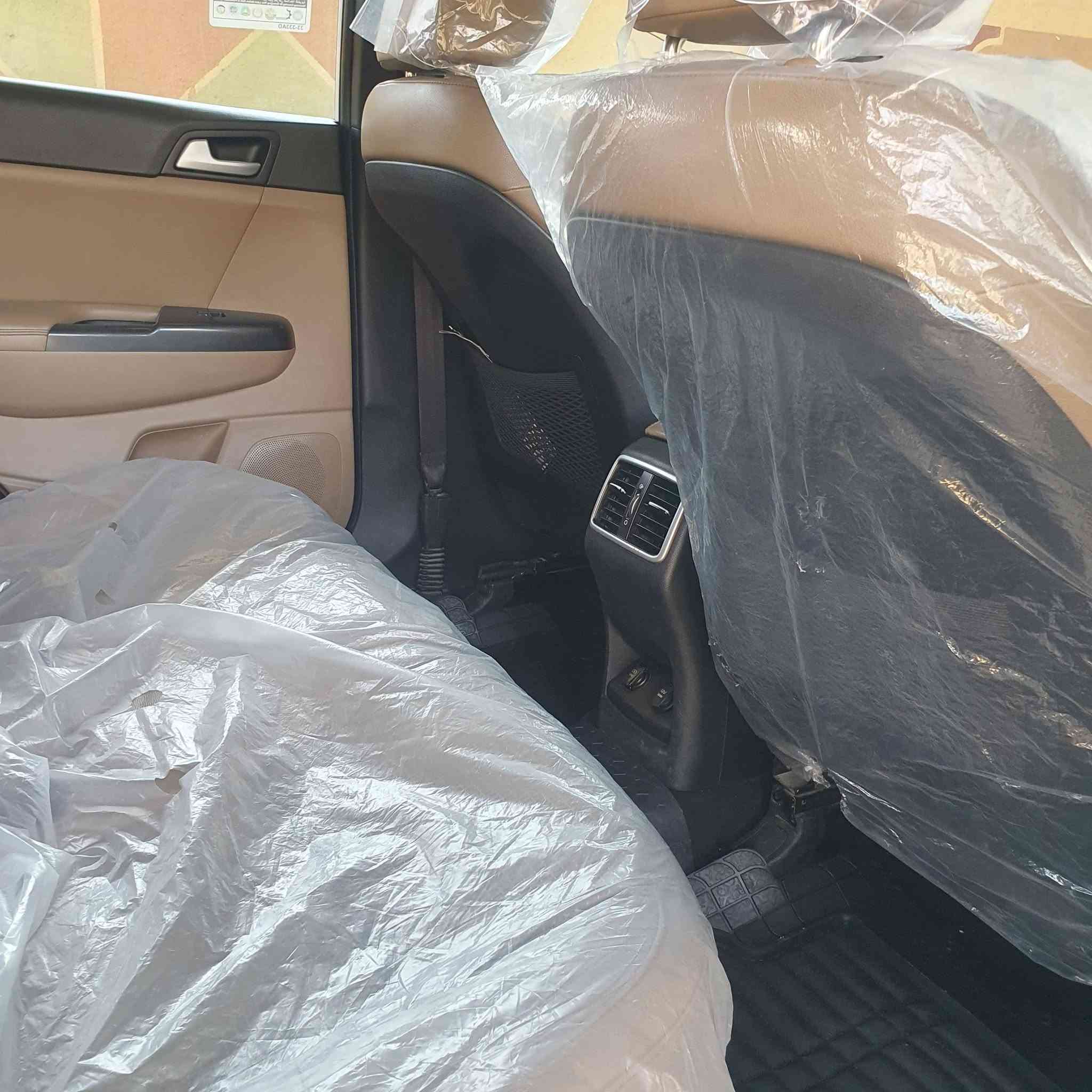 السلام عليكم للبيع كيا سبورتج موديل ١٩ فول مواصفات ماعدا البنراما خليجي رقم بغداد الجديد هزه وسنويه جديده بأسمي سياره مكفوله كفاله عامه وبيه سونار عدا باب الوره الصدر بيه بارد اربع اصابع بطرف ومرجع بي دي ار وماينشاف بلعين بس بلسونار مذكور وبيه سونار سياره بصمة ابواب وبصمة تشغيل ومري طي اوتو هندر بريك بصمه سياره بيه شاشه وكامره وكامره اماميه داش كام وحساسات ورادار خلفي وامامي ماشيه ١٠٠ حقيقي يعني بلسرعه ١٢٠ دك جرس لسياره بلحقيقه احلى من الصور السياره سبير منازل والبصمه الثانيه مامستخدمه السعر١٨٠ وبيه مجال المكان بابل قرب سيطرة الاثار  للاتصال ***********
