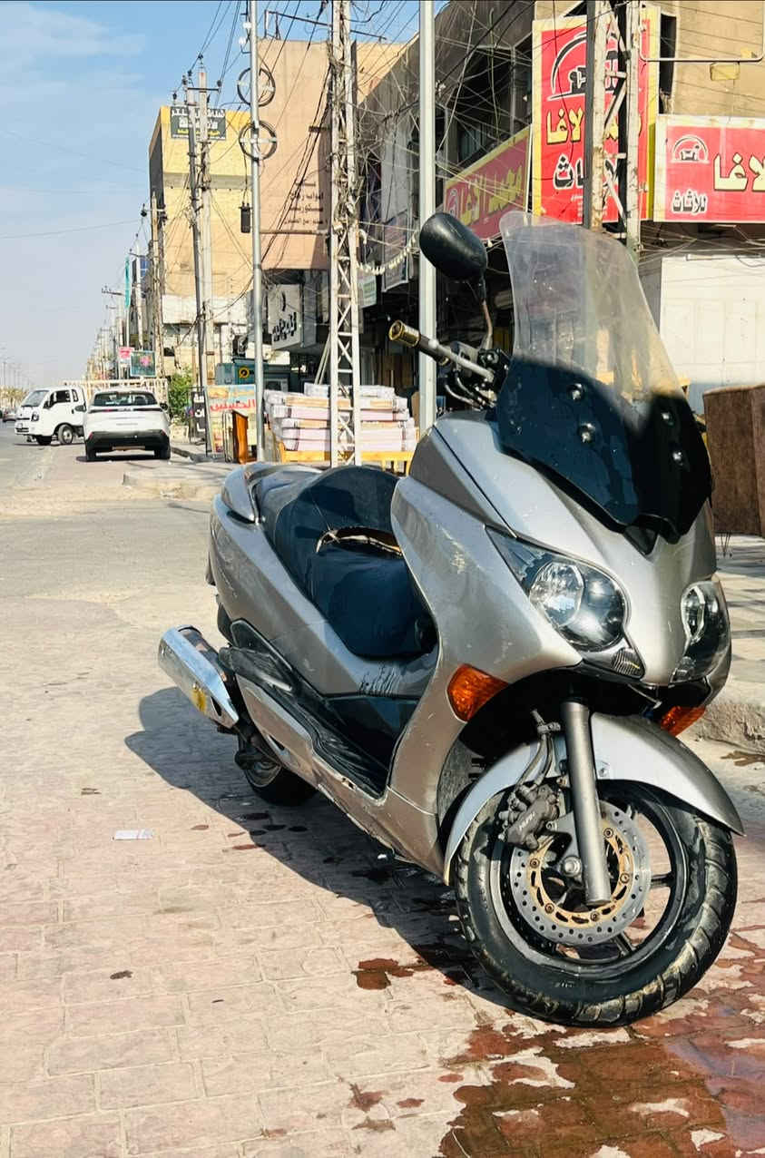 فورزا 0/10 دراجه حلوه وجاهزه بيه نقوصات بسيطة مكينه نظيفه كير شغال 4 مودات 7 نمر شغال سعر 11 وبيه مجال 
*********** بغداد الشعب
