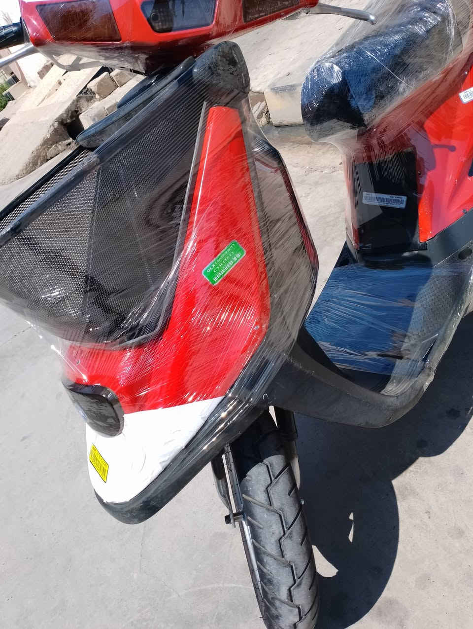 سلام عليكم يماهة نكره سلف كهربايت كله شغاله لايت زينون اشاير هورن كفراته نضيفه شاصي بل بلشرط صواته ناعم سعر 200 اوبيه مجال ***********
