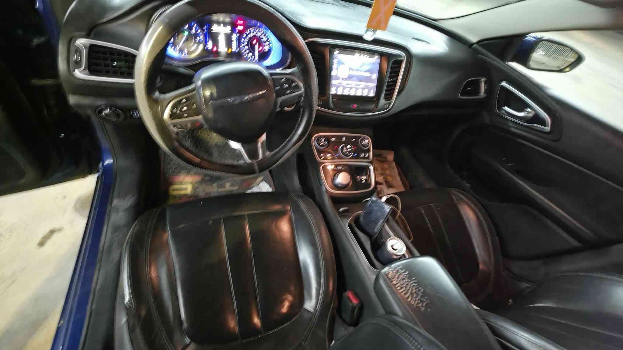سلام عليكم للبيع او مراوس كلايسر c200
داخل جلد كشنات هيتر ستيرن هيتر
كامره شاشه بلادي
تبريد امامي خلفي
حادث قطعتين مال وارد والثالث جاملغ خلفي بالعراق
بدون نقص فقط حداديه تعبانه
كير محرك كفاله محرك ٤سلندر ٢٤٠٠
تبريد تدفئه جاهزه بدون نقص
سعرها ٩٥
موديلها ٢٠١٦
رقم بابل مكانها بابل سنويه لل٢٨
