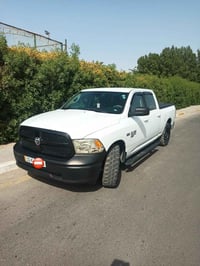 🔥 Dodge Ram 1500 Classic (2021) للبيع 🔥  الموديل: 2021 (كلاسك)  المحرك...