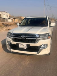 لاندكروز • ٢٠٢١ • ٨ سلندر