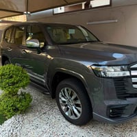 لاندكروز GXR • ٢٠٢٢ • دبل رادار