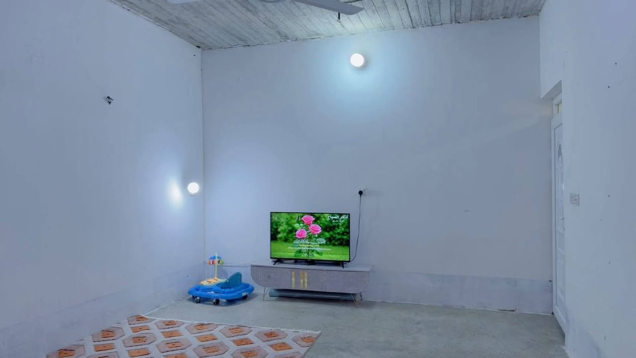 السلام عليكم ..
بيت للبيع مساحه 130 م
غرفه نوم 🏤
وصاله 🏠
واستقبال  🏠
ومطبخ 🏠
وصحيات 🏠
السعر//مناسب
خانقين (بانميل)  
للاستفسار اكثر راسل او اتصل ☎️

_____________________________________

📞 ***********

