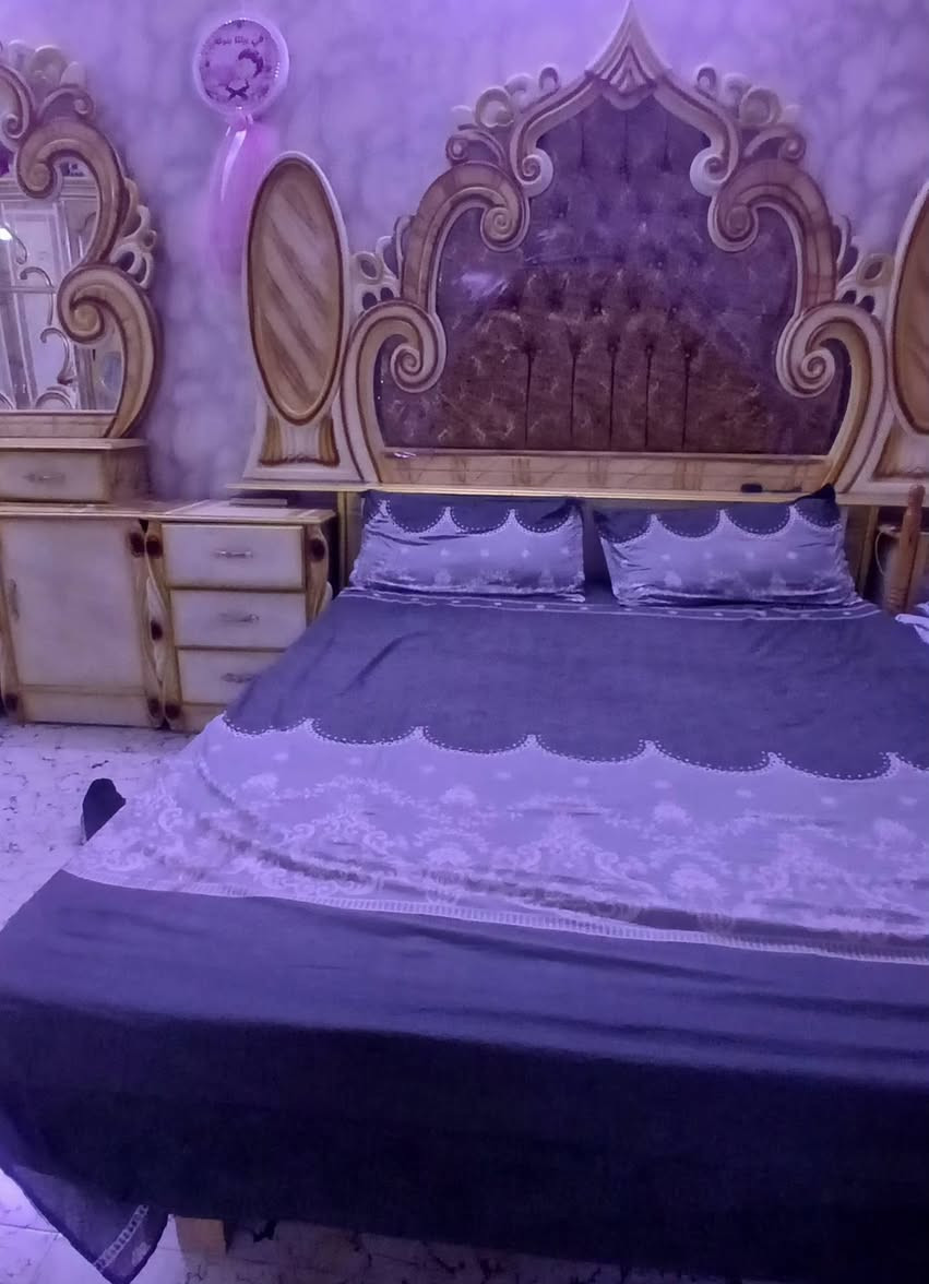 🛏️ غرفة نوم صناعة عراقية للبيع
✨ مستخدمة استخدام قليل وحالتها ممتازة ونظيفة
🇮🇶 صناعة عراقية وشغل مرتب

🔹 أثاث فقط، 
💰 السعر: 900 ألف دينار
🔸 بيها مجال بسيط 

📍 بغداد – جسر ديالى
📞 للاستفسار: ***********
