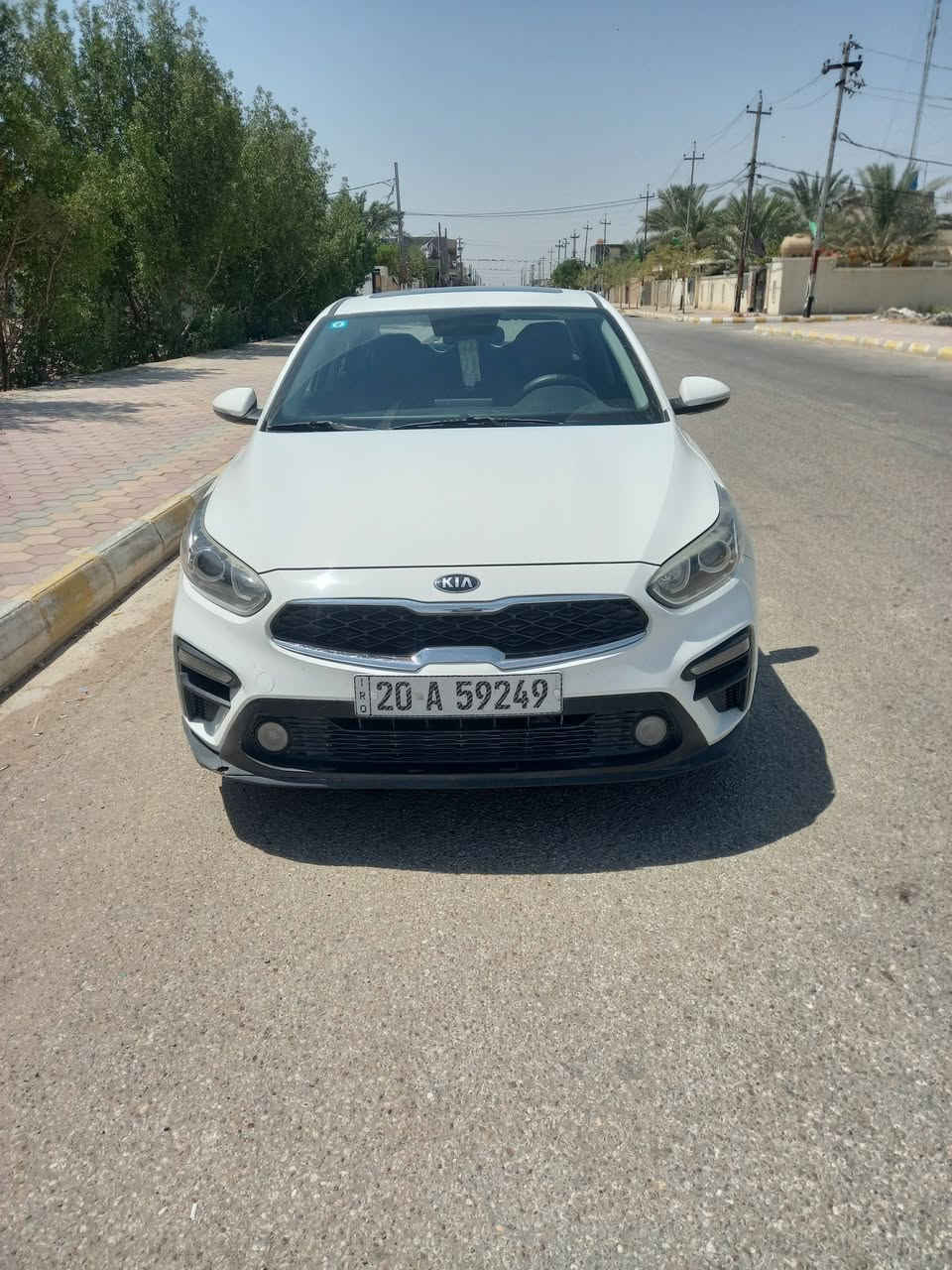السلام عليكم سيراتو خليجي ٢٠٢٠فول مواصفات عدا البصمه كير محرك مكفولات وبيها سونار عارضها١٤٥وبيهة مجال ***********
