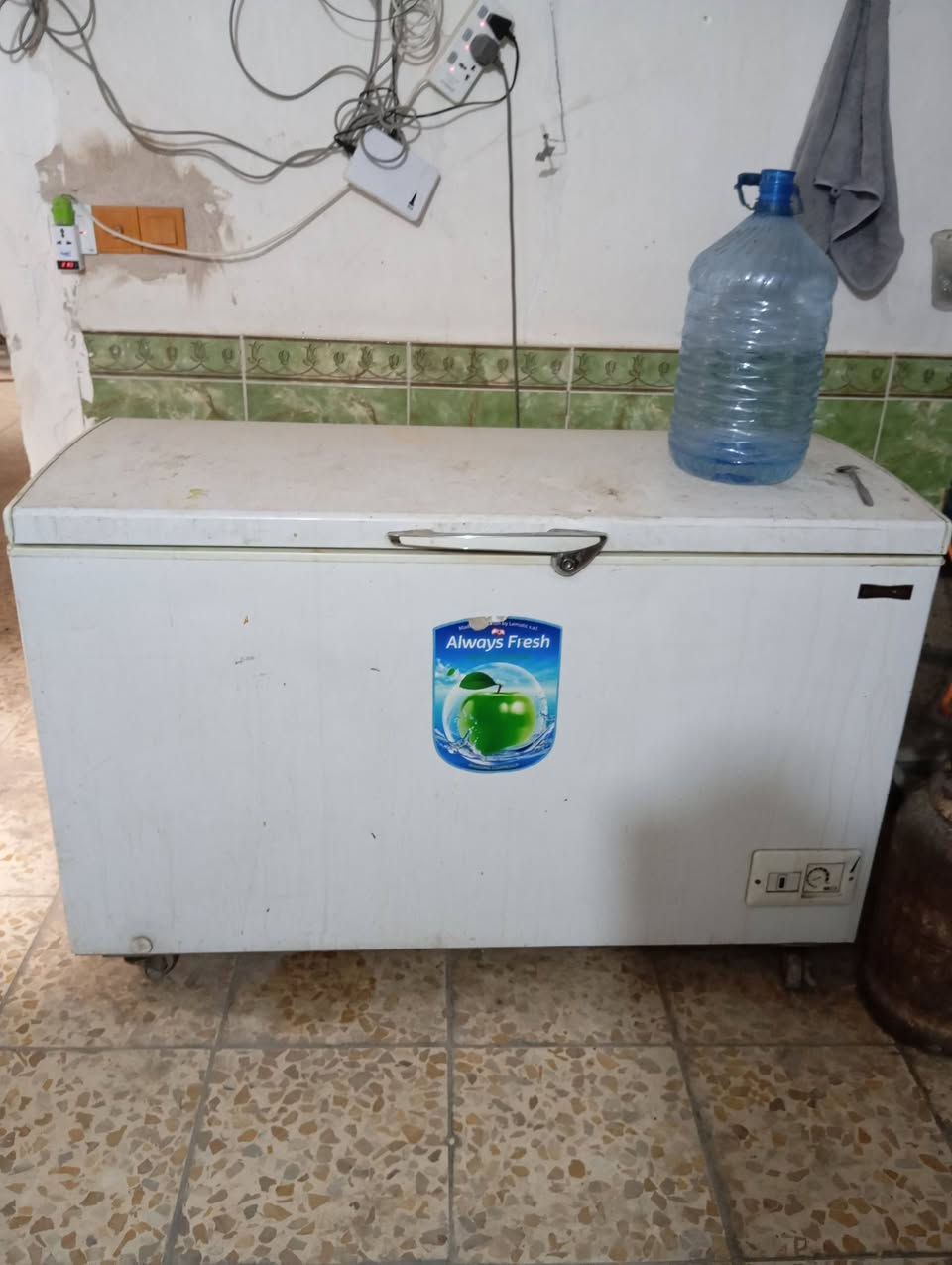 900 وبيها مجال للشرابي بغداد بلديات ***********
