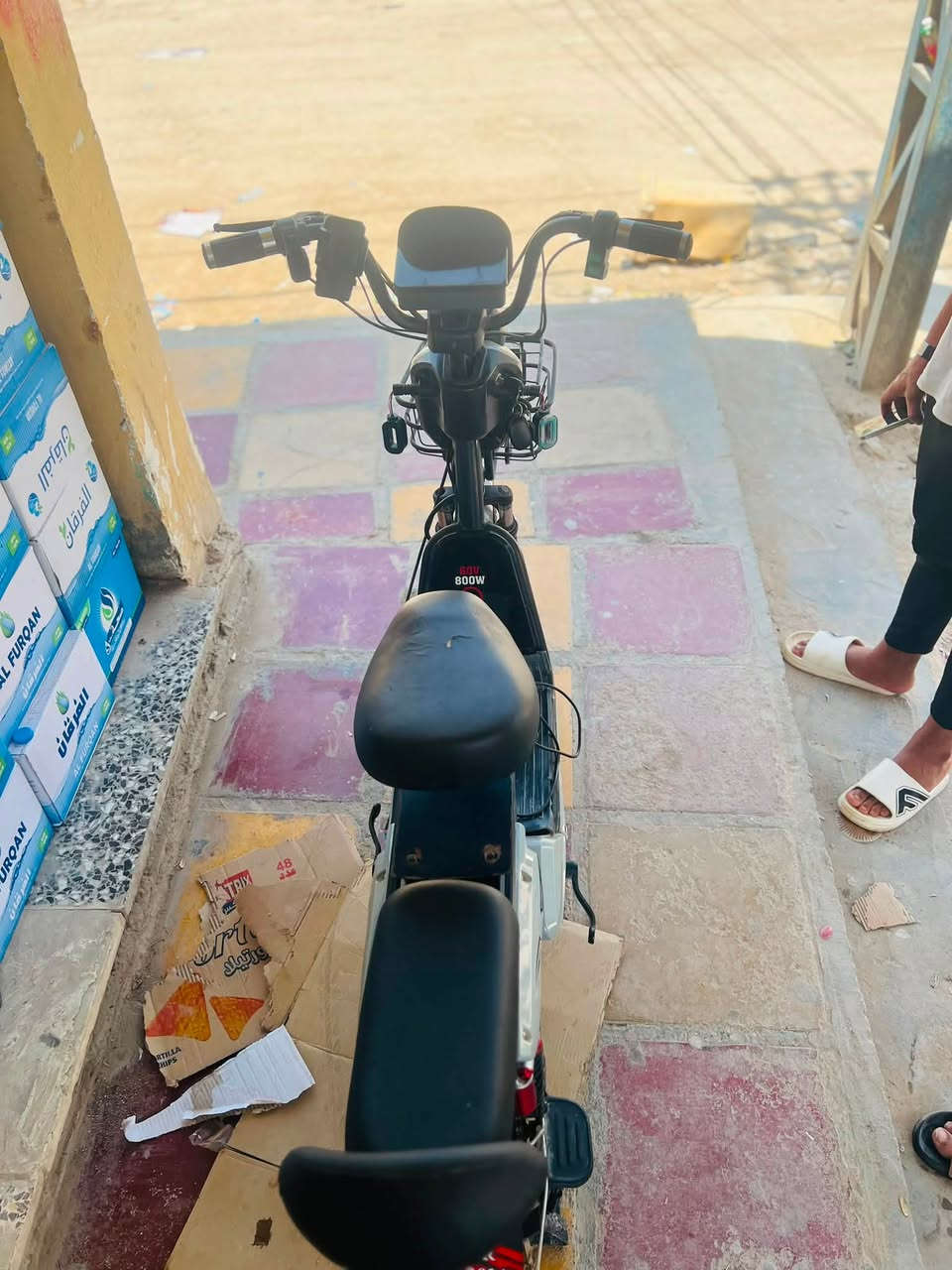 سلام عليكم عندي دراجه شحن  فول عل اخير شويه دراجه بيه كم نقص. بسيط فقط وسعر 250 وبيه مجال ❤️*********** مكاني أبو حله شارع 60

