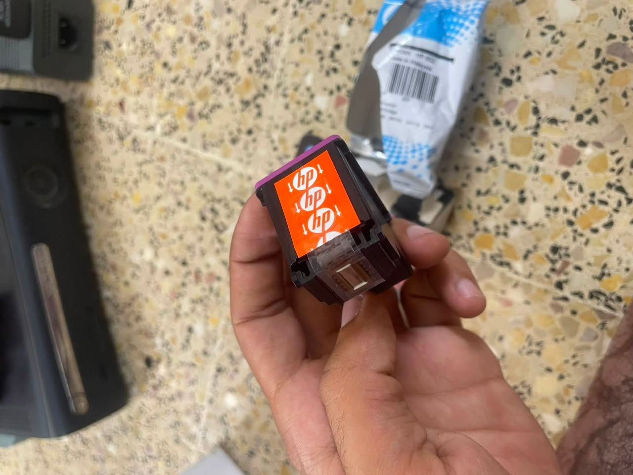 مال طابعة بهل شكل الأصلية 

اكتب سعر وأبيعك 
***********
