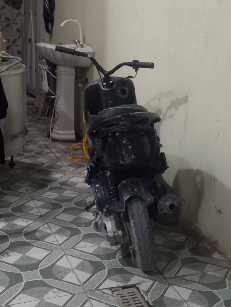 دراجه ماكس منغولي كفاله عامه ما مفتوحه بلادي 49 حربي كهربائية شغاله. شدله باتريه سعر 350 وبيه مجال مكان نجف ***********
