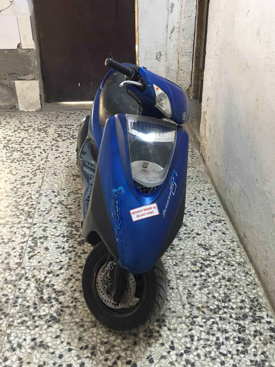بريز • حك جهة • مجال بسيط