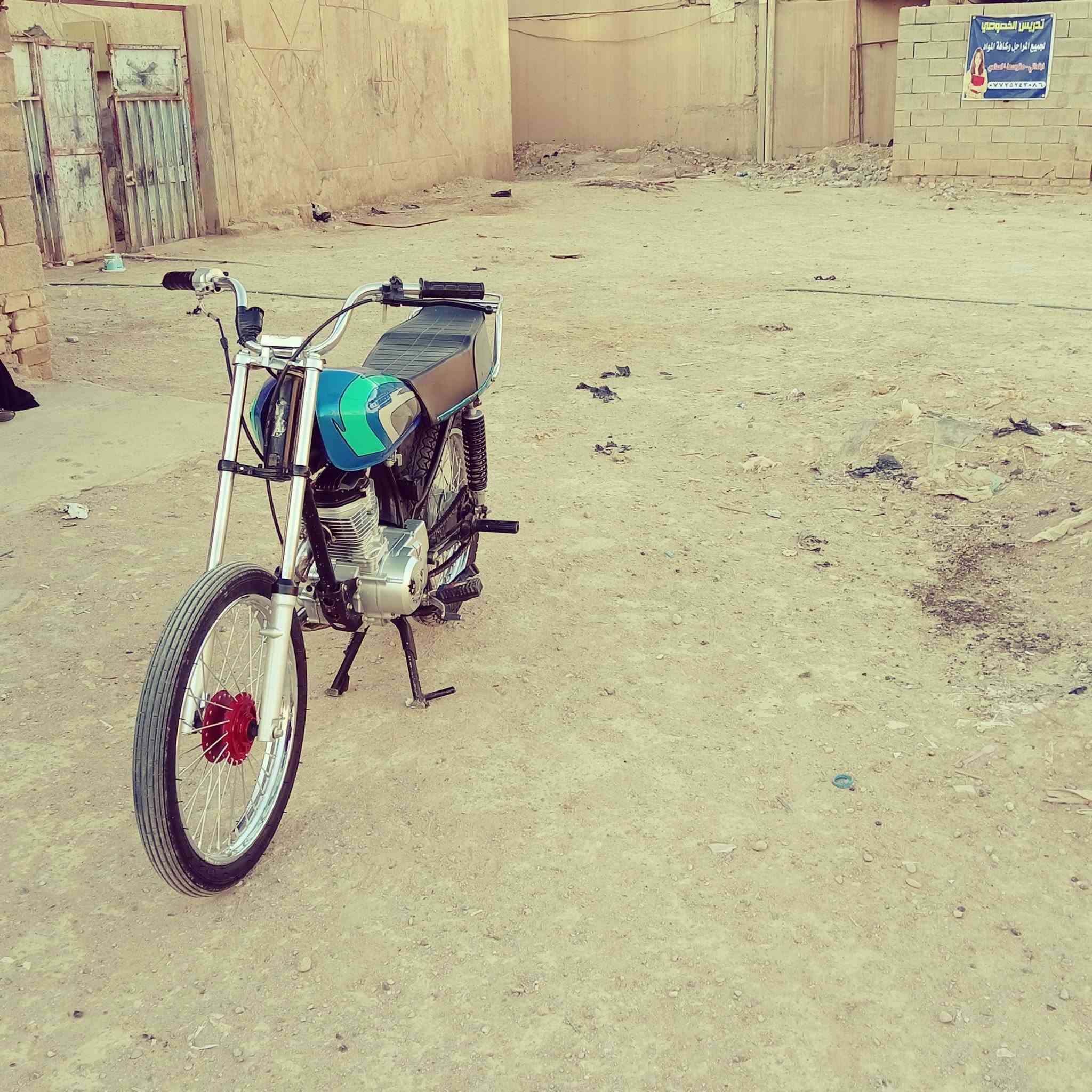 سلام عليكم 
انتنس موديل 22مبدل بيها بس ولفات( بدون بدون بدون) 
العنوان ميسان ام غربه 
للشراي ***********
