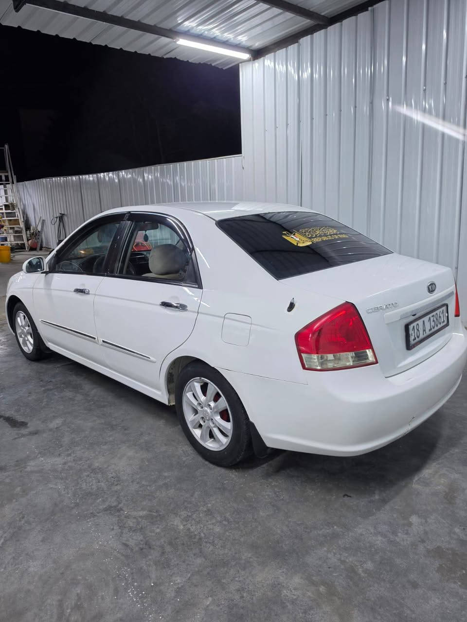 سيراتو 2008 محرك 1600 كفاله السياره بارد قليل بلجاملغ الخلفي سنويه جديده تبريد حداديه تخم تاير دوشمه كله جديد شاشه تخم سماعات كهربائيات كله كفاله لايت زنون  السياره جاهزه ومال بيت ومامتعوبه محرك كير مكفول مكان السياره بابل الكفل الاستفسار ***********
