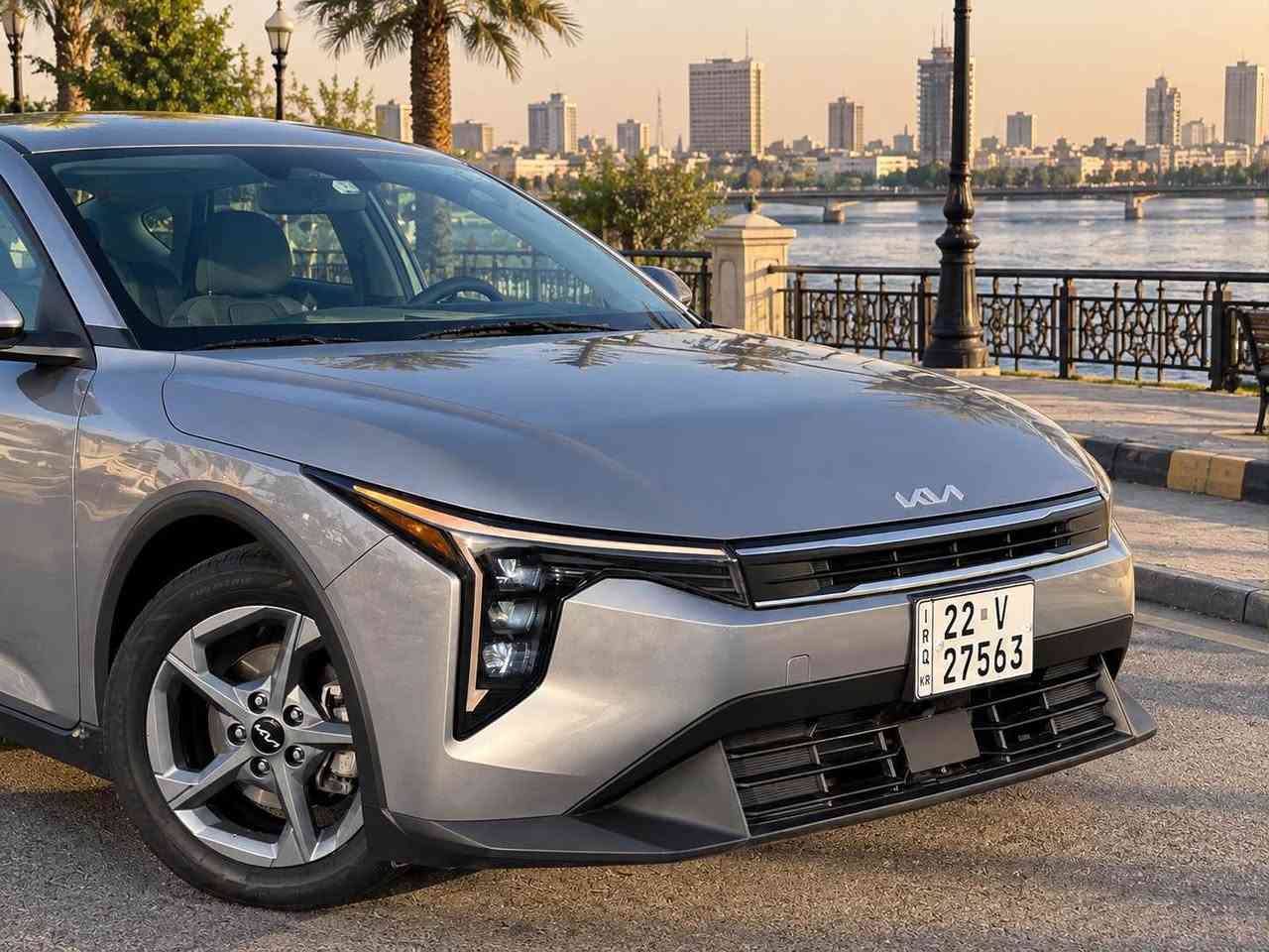 سلام عليكم كيا k4 
٢٠٢٥ دخول جديد مرقم اربيل الجديد باسمي 
السياره قطره صبغ مابيها
 حادثها فقط باب السائق مبدل باصلي نفس لون بدون دواخل بدون ايرباك 
سياره جديده عل وضع الشركه 
شاشه متصله 
بصمه 
تحديد مسار 
رادار 
وباقي المواصفات المعروفه 
مكاني بغداد 
للاستفسار *********** Colombo, Sri Lanka
