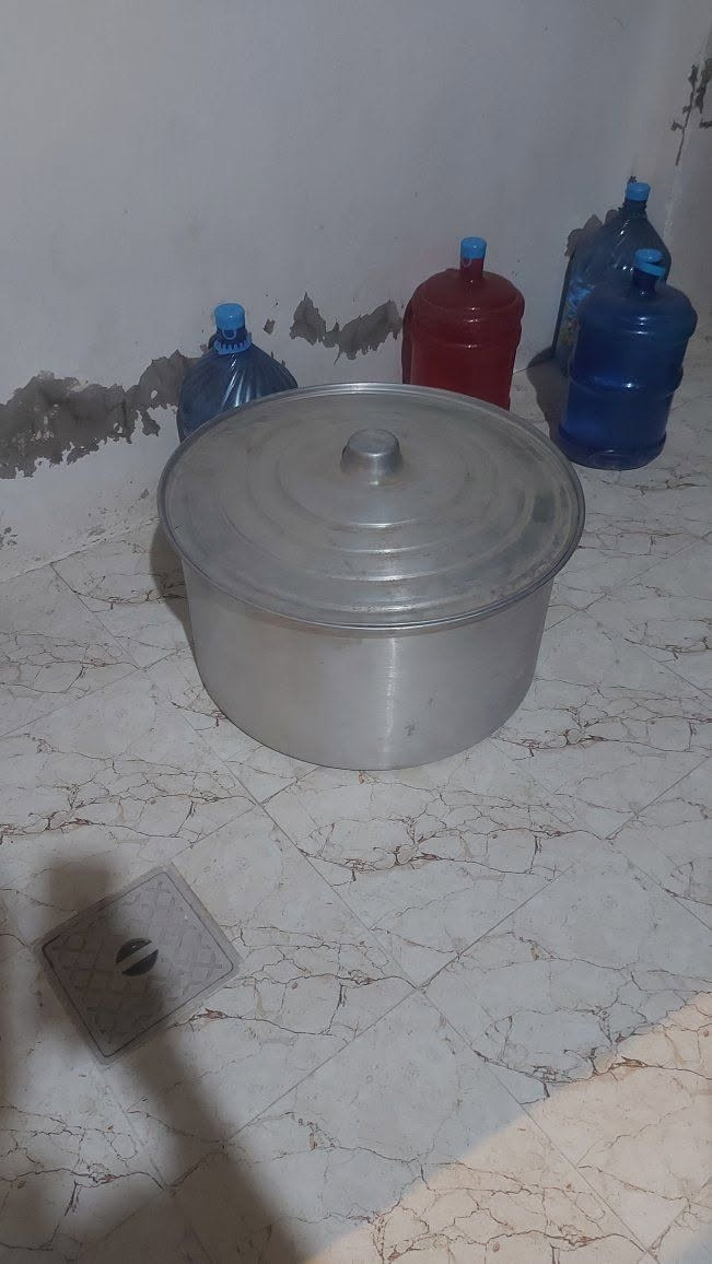 سلام عليكم كدر وسط لا كبير ولا صغير 
نظيف كلش ٤٥ رايته مكان بعقوبه
***********
