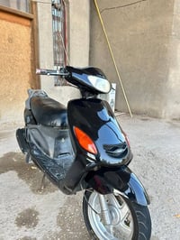 دولفين • نظيفه • ناقصه شوته وباتري