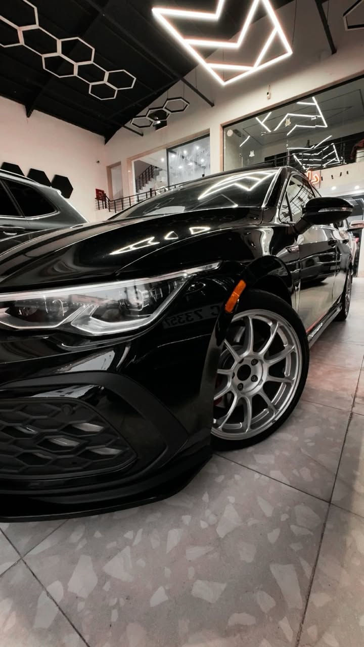 Golf Gti model 2022 milig 28 Arbil ***********watsap
