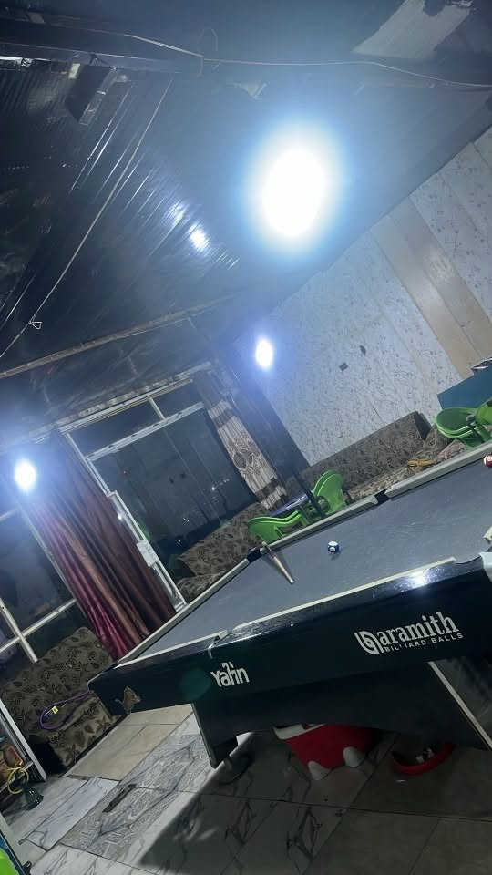 السلام عليكم بليارد للبيع نوع يلن
اتصل علرقم سعره 750 وبي مجال 
مستعجل على بيعه 
عندي ضرف 

حله النيل تريد توصيل يوصلك ***********
