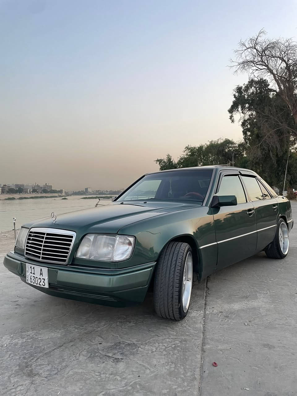 السلام عليكم دب موديل 1988 مصبوغه عام للجماليه داخل جلد كراسي كهرباء مكينه بلاد عنكبوت تبريد شغال مراوح كهرباء حداديه جديده تخم ويل وتايرات بالكارتون رقم بغداد تحويل ثاني يوم سلايت السعر 78 وبيهه مجال بسيط العنوان بغداد الكاضميه ***********
