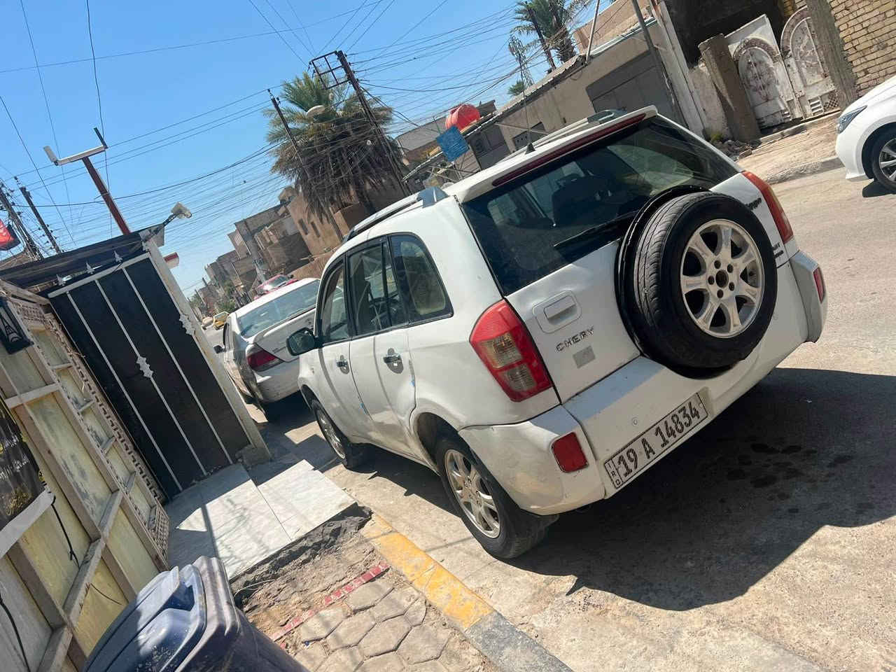 تيكو موديل ٢٠١٣ سياره جاهزه من كل نواحي ورقم دولي باسمي ترايك من شكال للجنوب سعر٣٧وبيه مجال او مراوس 
*********** بغداد, العراق
