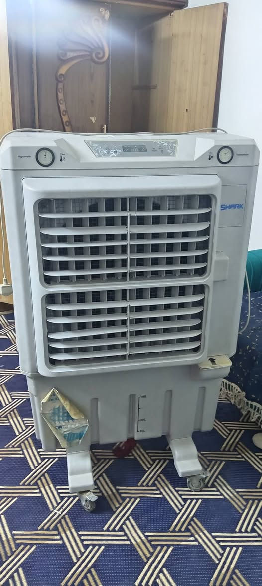 سلام عليكم حبايب عندي كفرة مستخدام شهر واحد وماخذه 250 واريده 125بيه مجال هذه رقمي *********** العنوان شهداء البياع وشكران جزينان 🤍
