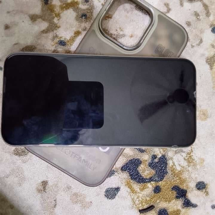 ايفون ١٥ برو ماكس
ذاكرة ٢٥٦
بطاريه 86
جهاز مستبدل ضهر ليز وكاله 
كامل ملحقات 
عنواني البصره حيانيه 
سعره مليون و١٠٠ وبيه مجال 
***********فقط واتساب
