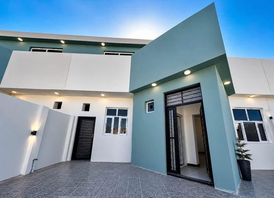 🏠 الدار في مجمع الكرار السكني  - قريب لشارع السنتر 
الدار 200متر | طابقين | إستلام فوري

نـقـد [سـنـد حـر]
بناء درجة أولى 
2 غرف نوم + صالة + استقبال
مطبخ + صحيات 2
كراج + 🌿 حديقة
📌 يـبـاع بسعر مناسب - المرحلة الثالثة

👇 تريد الصور والتفاصيل؟
اكتب (تم) بالتعليقات ويوصلك كل شي فورًا
📞 اتصال / واتساب***********

