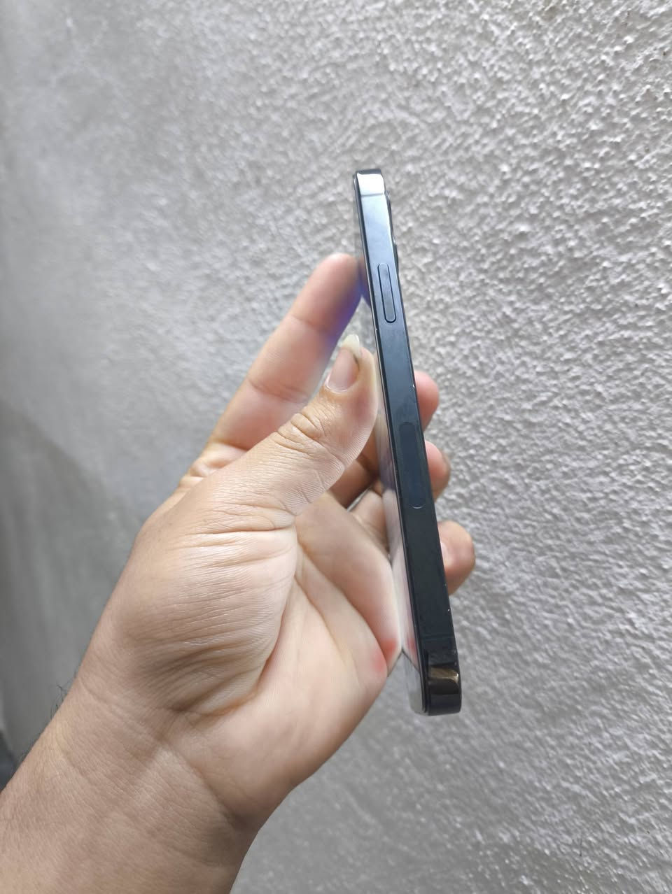 📱 آيفون 12 برو
💾 الذاكرة: 128GB
🔋 البطارية: 100% (مستبدلة)

مواصفات الجهاز:
• تك سيم شغال طبيعي
السماعه الفوك تخربط
• الكامرات شغالات وتصويرهم حيل حلو 📸
• مستبدلات تفليش
• صوت شغال وواضح 🔊
• هزازات شغالات طبيعي
• وايفاي والشبكات شغالات طبيعي 📶

💰 السعر: 185 ألف قفلة

📍 الموقع: موصل / أيسر
📞 التواصل: خاص أو اتصال مباشر
☎️ ***********

🚫 توصيل ما عندي
🕐 متوفر من الصبح لحد الساعة 3:30 العصر
