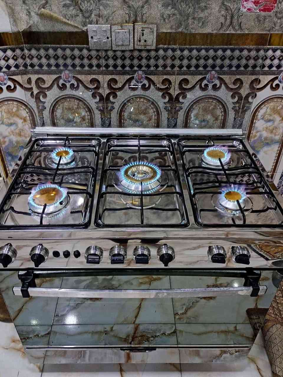 طباخ فريش • شغال • زين القوس