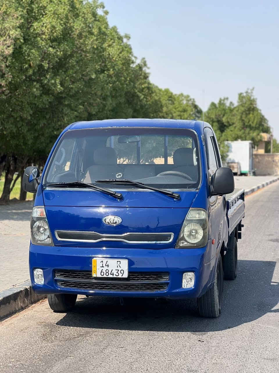 كيا بنكو مكفولة من الضربة السيارة جديدة كير مكينه حدادة اكسل شاصي رقم شاصي مكفولات بسمي مديل ١٣مسكر رقم انكليزي سعر ٨٥ مكان بصرة سعر ٨٥ بيها مجال قليل رقم راعي السيارة ***********
