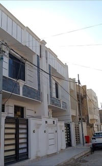 الخاجية شارع ٤٠ • ١٠٠م • ٣ غرف