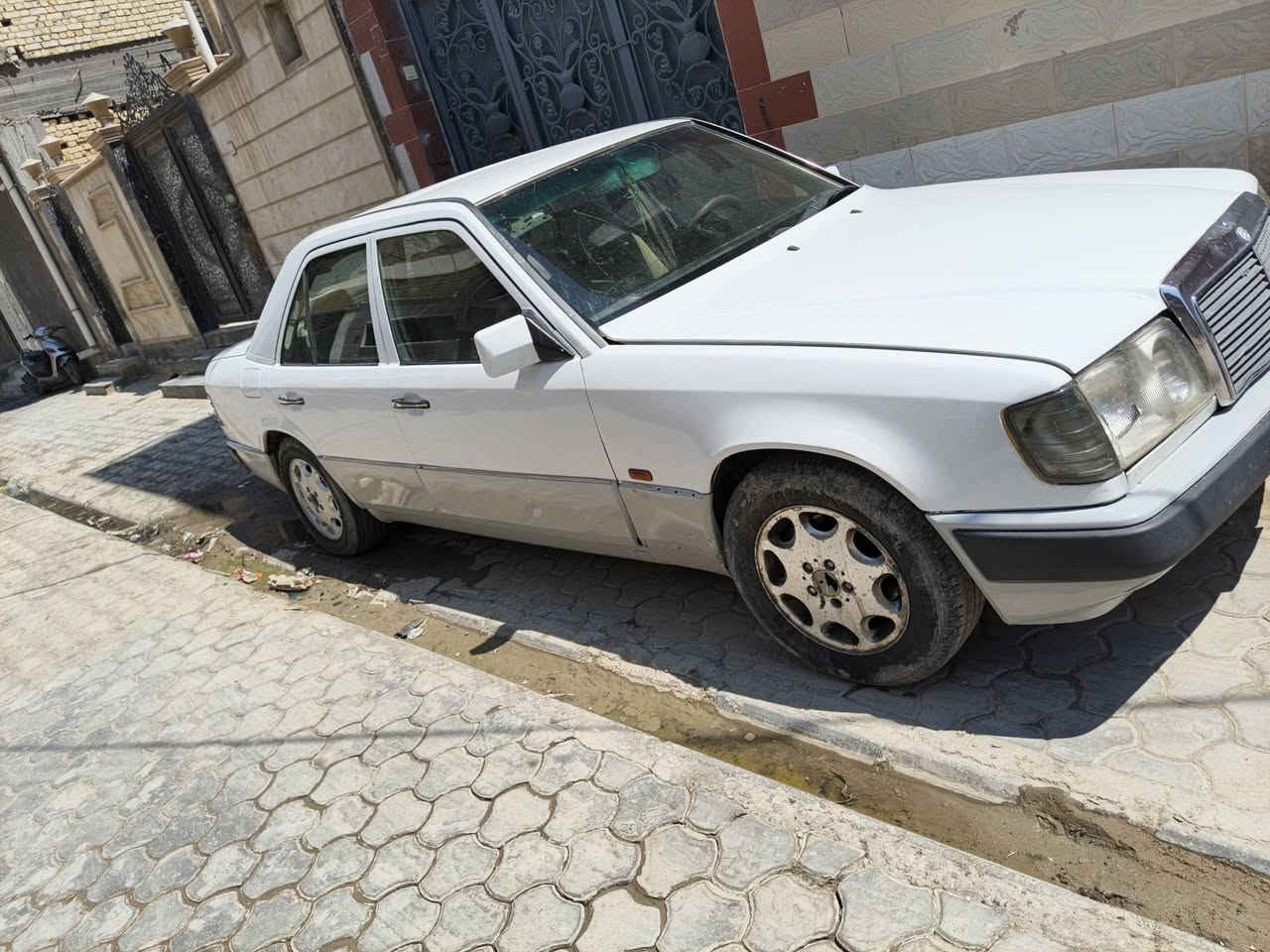 سلام عليكم مارسدس موديل 92 محرك بطه ٢ونص مناقصه اي شي كير محرك جدد *********** تصال عل رقم سعر قفل 50 امراوس هم يرهم حسب القناعه
