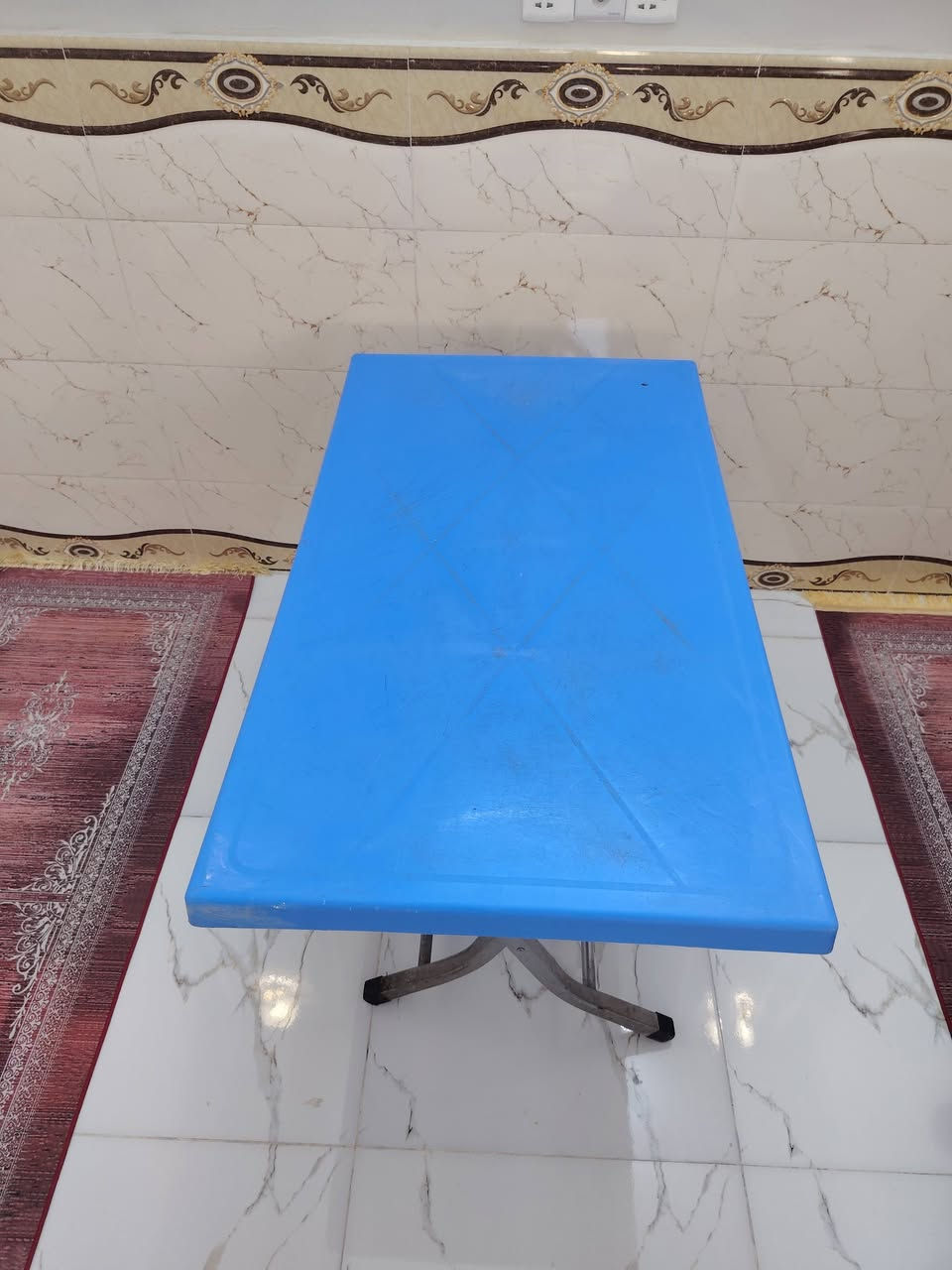 السلام علیکم غراض للبيع كلمن وسعره العنوان النجف كوفه ***********
