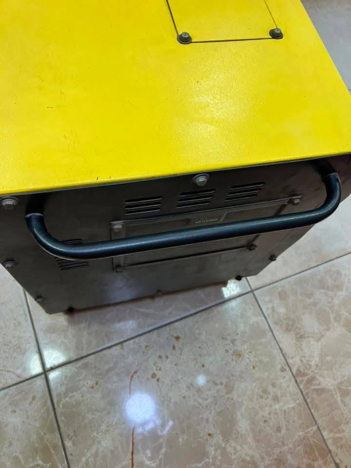 السلام عليكم مولد للبيع
‏‪***********‬‏
