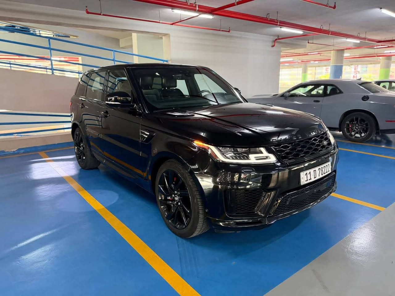 رانج روفر سبورت 2019
فول 1/1 Hse سوبر جارجر 6 
بانوراما-دوسات كهرباء-جكات 
شاشات وعدادات الكترونيه وداتا شو
كفالة بدون حادث بدون تبديل 
بيهه شخط بالجاملغ الخلفي مصبوغ
بدون ايرباك السيارة كلش حلوة وكاعدة
ماشية 79 الف ميل 
رايدهه ب29,300$ ماكو هيج رانج بهيج نظافة وحادث وهيج سعر 
السيارة باسمي هزة سنوية كلهة مجددهن قبل فترة ومبدل رقمهه دولي 
***********
