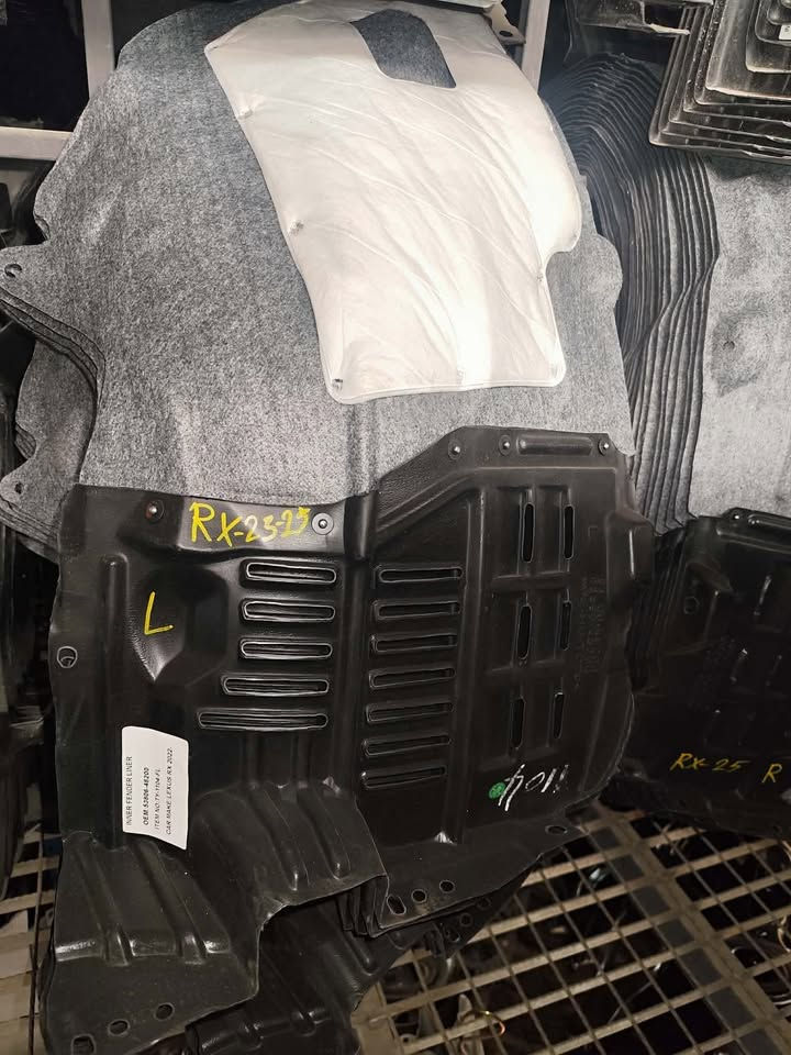 #متوفر
#بطانة جاملغ امامي #لكزس ES RX NX UX IS
العنوان: بغداد العلاوي شارع 6
التواصل واتساب بصمة لو رسالة  ***********

#العربي #ادوات_احتياطية #بطاين #جاملغ #امامي #لكزز #LEXUS
