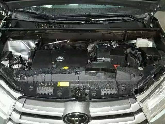 تویوتا هايلاندر للبيع - ۲۰۱۷ ( Toyota (Highlander
ماشیه 130 قابل للزيادة 

. الموديل 2017

•رقم بغداد 

. الفئة : LE

المحرك 6 سلندر

رادار

تحكمات ستيرن

دبل اکسل

بيها صبغ بنيدر وبارد بالجنطة كما مؤشر )

 السعر 21.000

***********

نص مكتوب في الصور:
- 40608377
- CLEAN CAR *********** ابو سيف جهه السائق (جاملغ الامامي) جهه السائق (جاملغ خلفي) جاملغ الامامي مفتوح و بارد بارد جهه الراكب (جاملغ الخلفي) جهه الراكب (جاملغ الامامي) سليم جاملغ الامامي مفتوح و بارد بارد صبغ معجون تبديل
- CLEAN CAR *********** ابو سيف Date : 2026 / 5 / 12 الجانب الامامي الجانب الخلفي صبغ و معجون و البنيد مفتوح بارد الجانب العلوي (القماره) سليم بارد صبغ معجون تبديل
