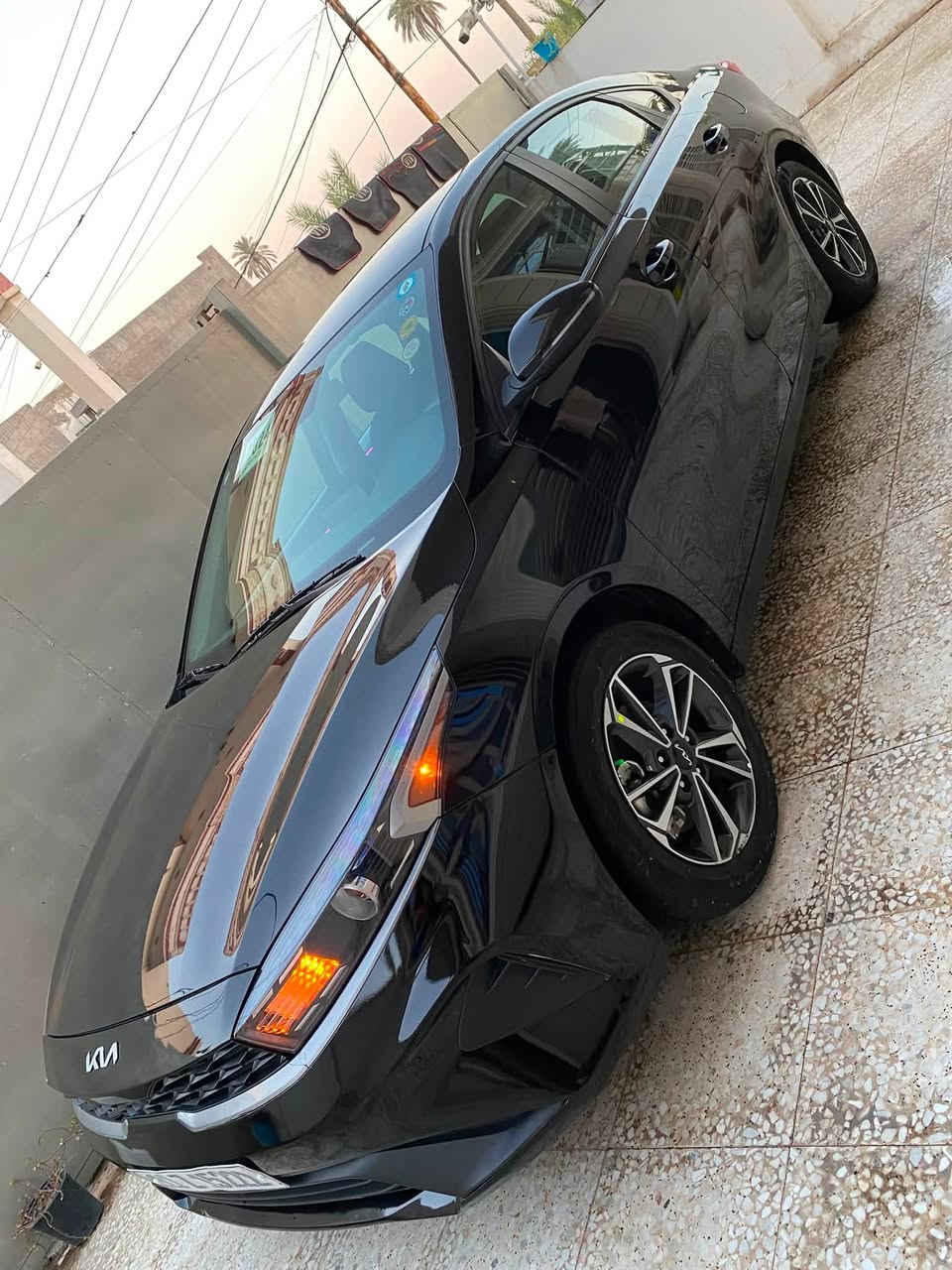 كيا فورتي 2024 وارد أمريكي 🇺🇸
‏❤️حادثهه فقط جاملغ عكس السايق بارد 
💙صور الحادث 👇

https://bid.cars/en/lot/1-78707424/2024-KIA-Forte-3KPF24AD0RE837171#

📍 رقم بغداد بسمي 
⚙️ المحرك: 2000 دوش

ماشيه ١٤ الف 

المواصفات:
🔥 نشره داخليه محيطيه 🔥
 • رادار أمامي
 • تحديد مسار / سياقة ذاتية
 • Auto Brake – توقف ذاتي عند الاقتراب ⛔️
 • كاميرا خلفية دوّارة 📷
 • شاشة كبيرة تدعم Android Auto / Apple CarPlay 📲
 • فول تحكمات ستيرن
 • 3 أنظمة قيادة: Sport / Normal / Smart
 • كروز مثبت سرعة
 • ويل كب كروم
 • منافذ USB / AUX / 12V
 • 4 دسك + ABS + مانع انزلاق

✅ السيارة بدون أي نقص
السعر  153 وبيهه مجال بسيط 

📍 العنوان: بغداد – الرصافة_حي القاهره

📞 ***********
