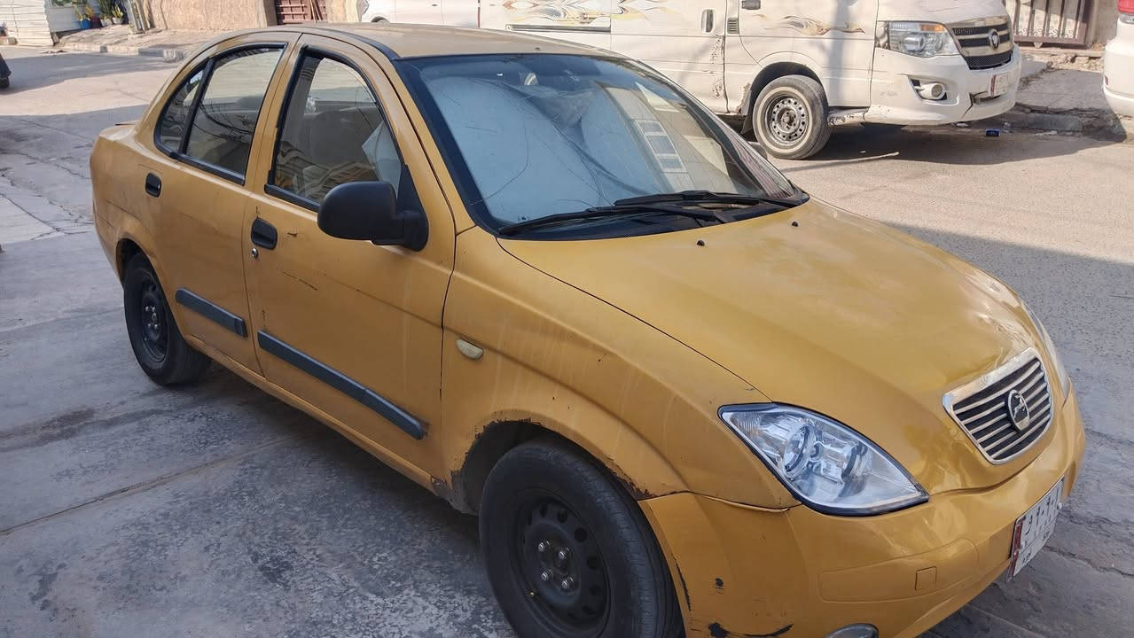 طيبه موديل ٢٠١٧ محرك تبريد كير الحمد لله كامرة و حساسات خلفيه تايرات نظاف هيئه وغرامات مصفرة بأسم صديقي نفس المنطقه عارضهة ٢٧ ورقه للاتصال *********** مكاني بغداد الشرطه الرابعه
