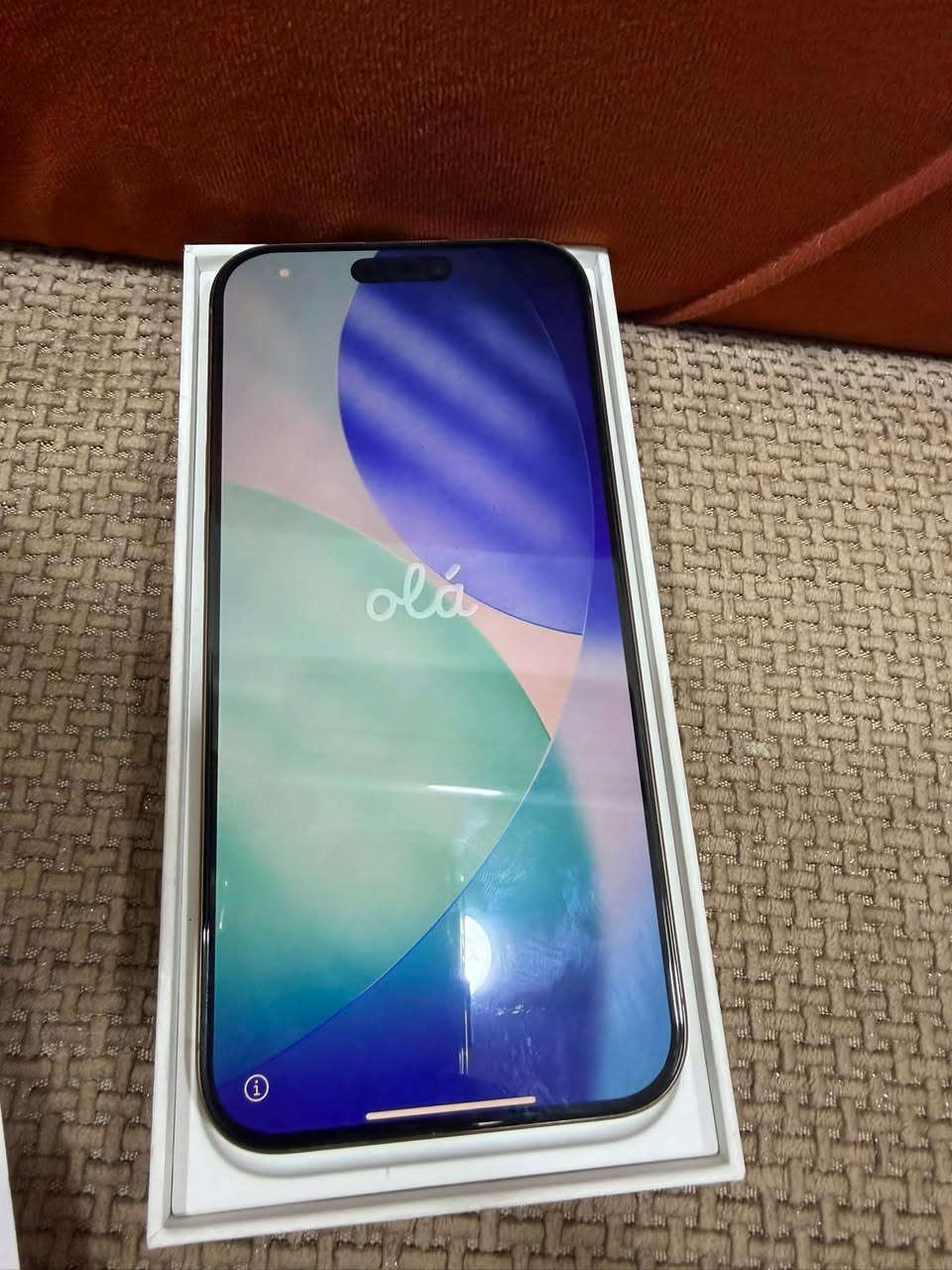 آيفون 16 برو ذاكره 256 بطاريه 90 جديد لوك زلغ مابي بغداد البلديات السعر 1200 اتصال 📱 ***********
