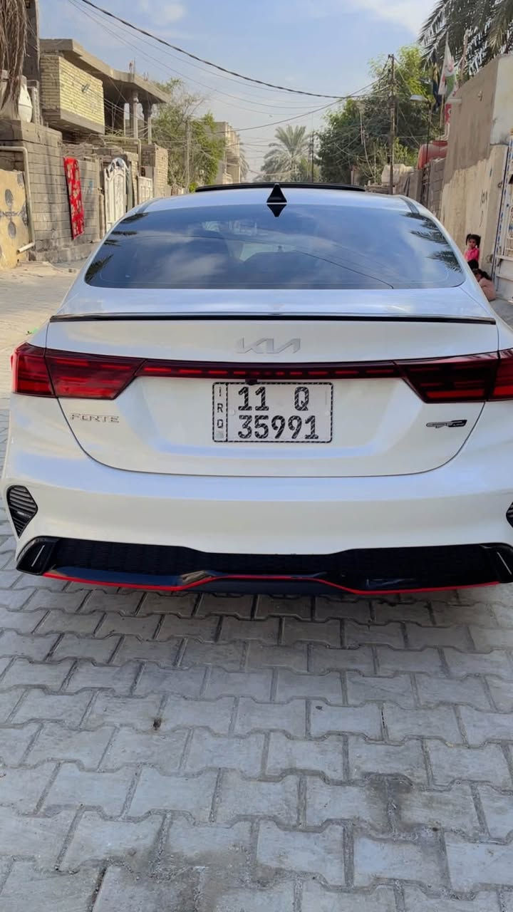 كيا فورتي GT-Line موديل 2023 بحالة ممتازة للبيع
الموديل: 2023

الحادث جاملغ امامي و خلفي + بارد بالقمارة ماشرة بصورة ايرباك كشن فقط 

الفئة: GT-Line (فول مواصفات )

اللون: ابيض صدفي شذرة

المسافة المقطوعة: 50 ألف ميل

الرقم: بغداد إنكليزي باسمي 

الموقع: بغداد - حي اور 

المواصفات والخيارات:

حزمة GT-Line الرياضية بالكامل

شاشة لمس كبيرة تدعم Apple CarPlay و Android Auto

كاميرا خلفية دوارة عالية الدقة

رادار رادع للاصطدام وتحديد مسار

دوشمة كشنات جلد ياباني درجة أولى 

تحكم ستيرن كامل مع حاكم سرعة (كروز كونترول)

نظام صوتي مميز ومنافذ طاقة متعددة هارمن كاردن 

سيارة ضايفلها منضومة غاز اتخبل إنسى البانزين 

ويل كروم مميز وحساسات إطارات

للاستفسار والتواصل:

هاتف: ***********

السعر 145 وبيها مجال بسيط

كل شي شارح و موضح أمامكم تعجبك اتصل ما تعجبك اعبر المنشور الله يرض عنك

