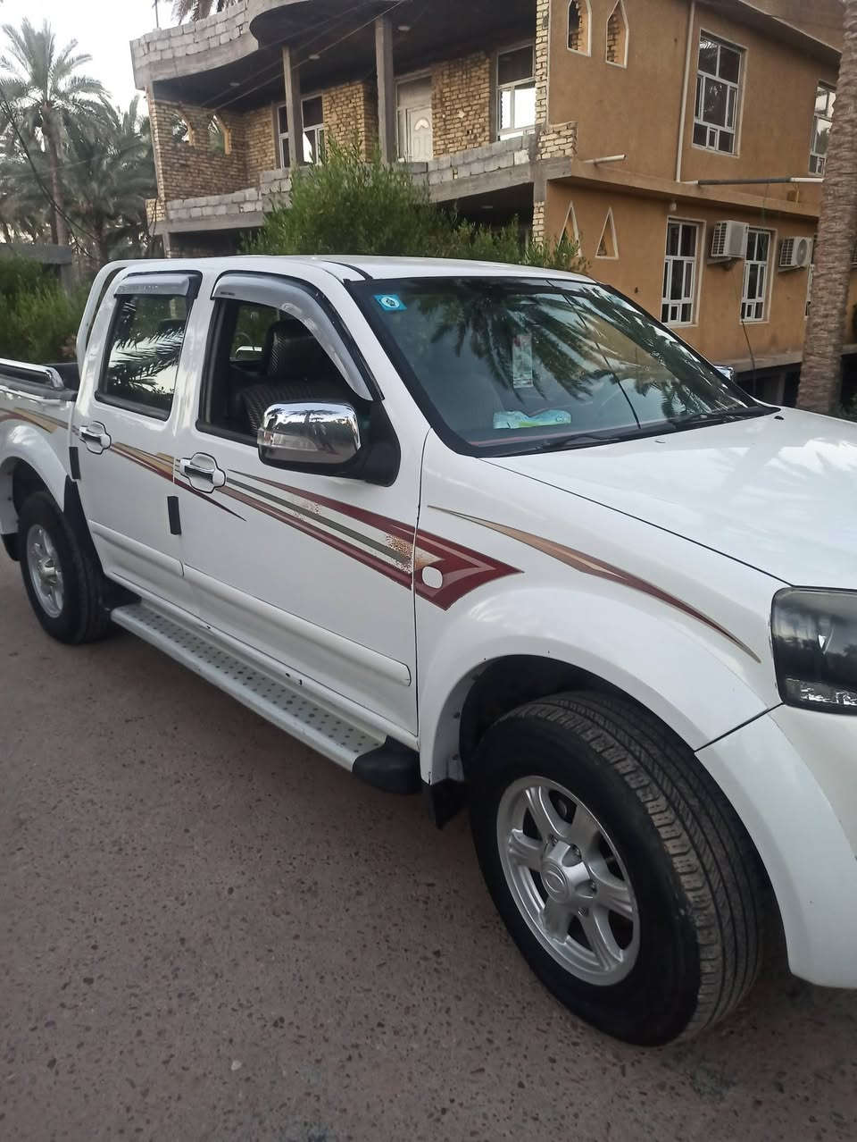 السلام عليكم..
سيارة كريت ويل موديل ٢٠١٨ 
فور ويل مكفولة كفالة عامة ..
رقم بغداد سنوية مجددة هاي السنة
سعر ١٠٥$ وبيهة مجال 
واتساب: ***********.
