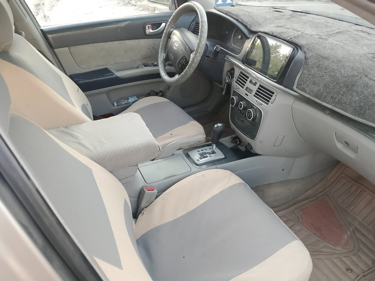سلام عليكم سوناتا 6 سياره جاهزه كير مكينه تخم تاير تبريد ثلج حداديه جاهزه مكينه 2400 بلجيس سنويه جديده بئسمي رقم بغداد السعر ٨٠ وبيه مجال بصيط مكان فلوجه شهداء *********** مكلف بلنشر
